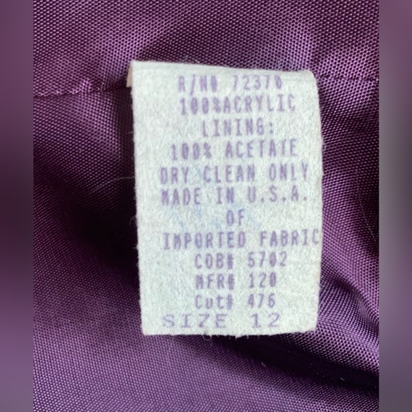 MJ STEVENS Navy acrylic Blazer with gold buttons, lined, size 12 - Picture 7 of 11